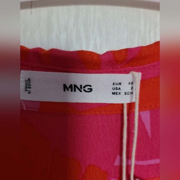 NWT- 100% viscose, Mango size xs top 🧡 - Picture 5 of 10